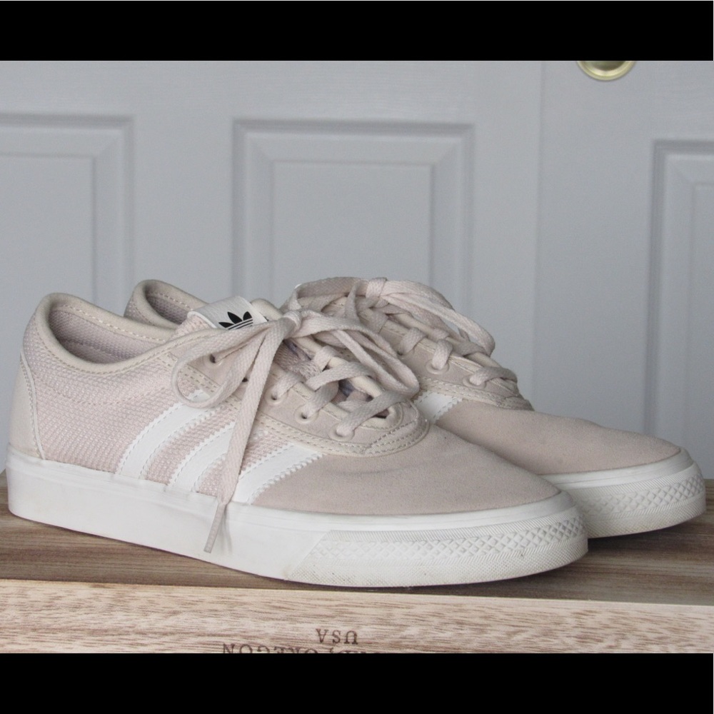 Adidas Sneakers